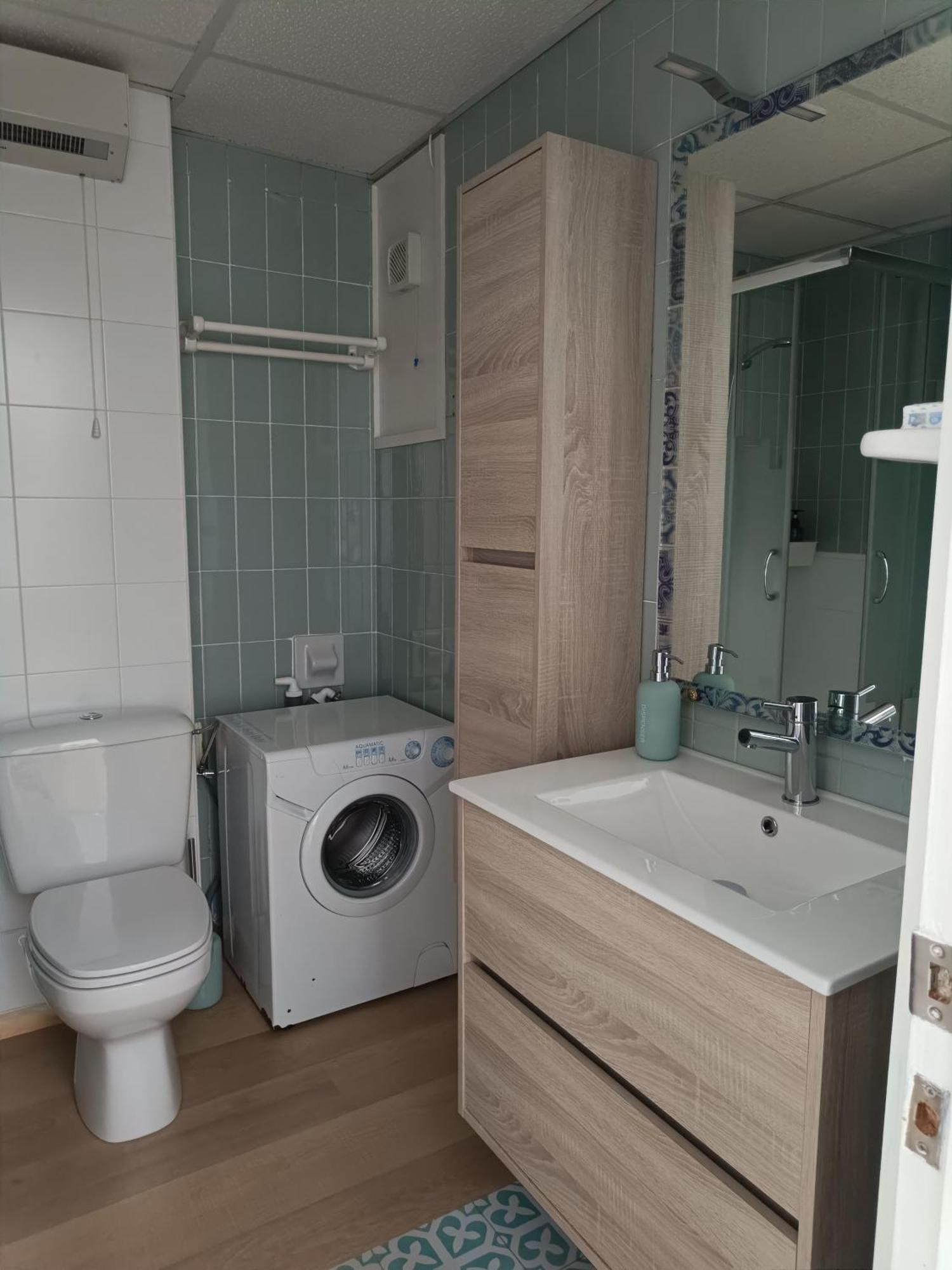 Fonoll Mari - Roses Far Apartment Ngoại thất bức ảnh